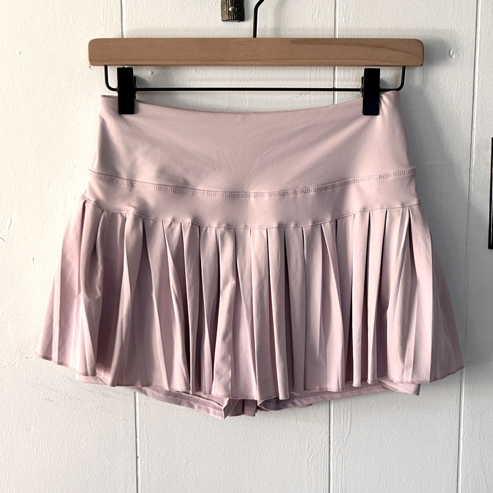 Gold Hinge Baby Pink Pleated Tennis Skirt